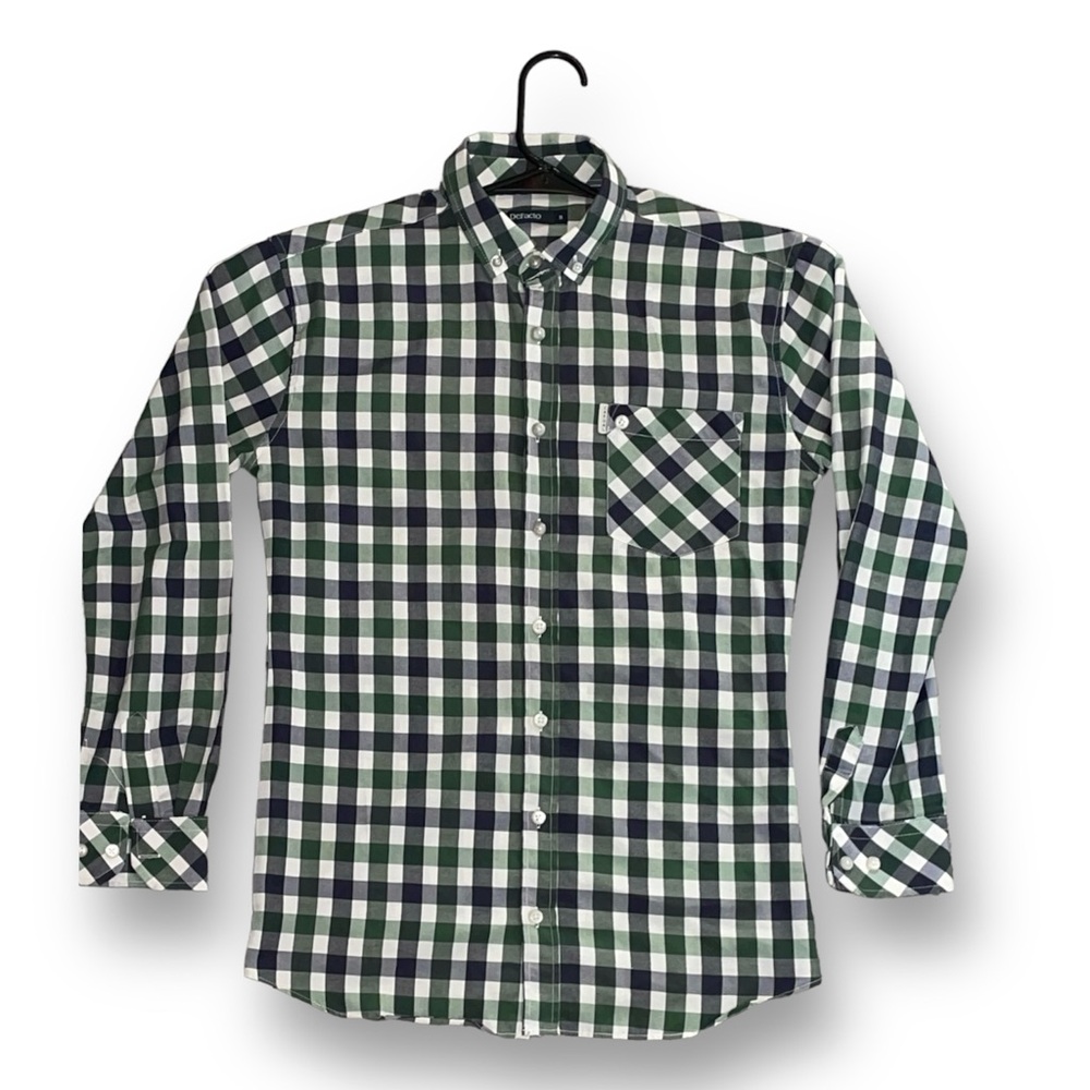 Defacto Men Shirt size S      green blue white